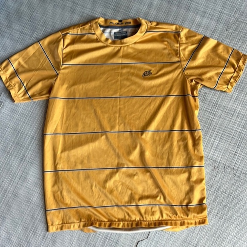 Flowline Mountain Biking shirt